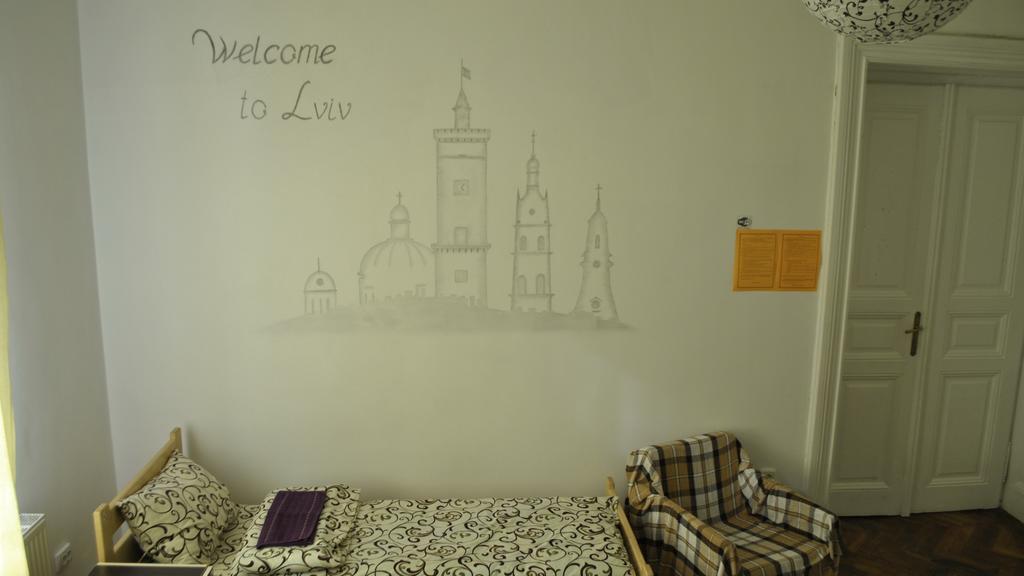 Randevu Hostel Liov Exterior foto